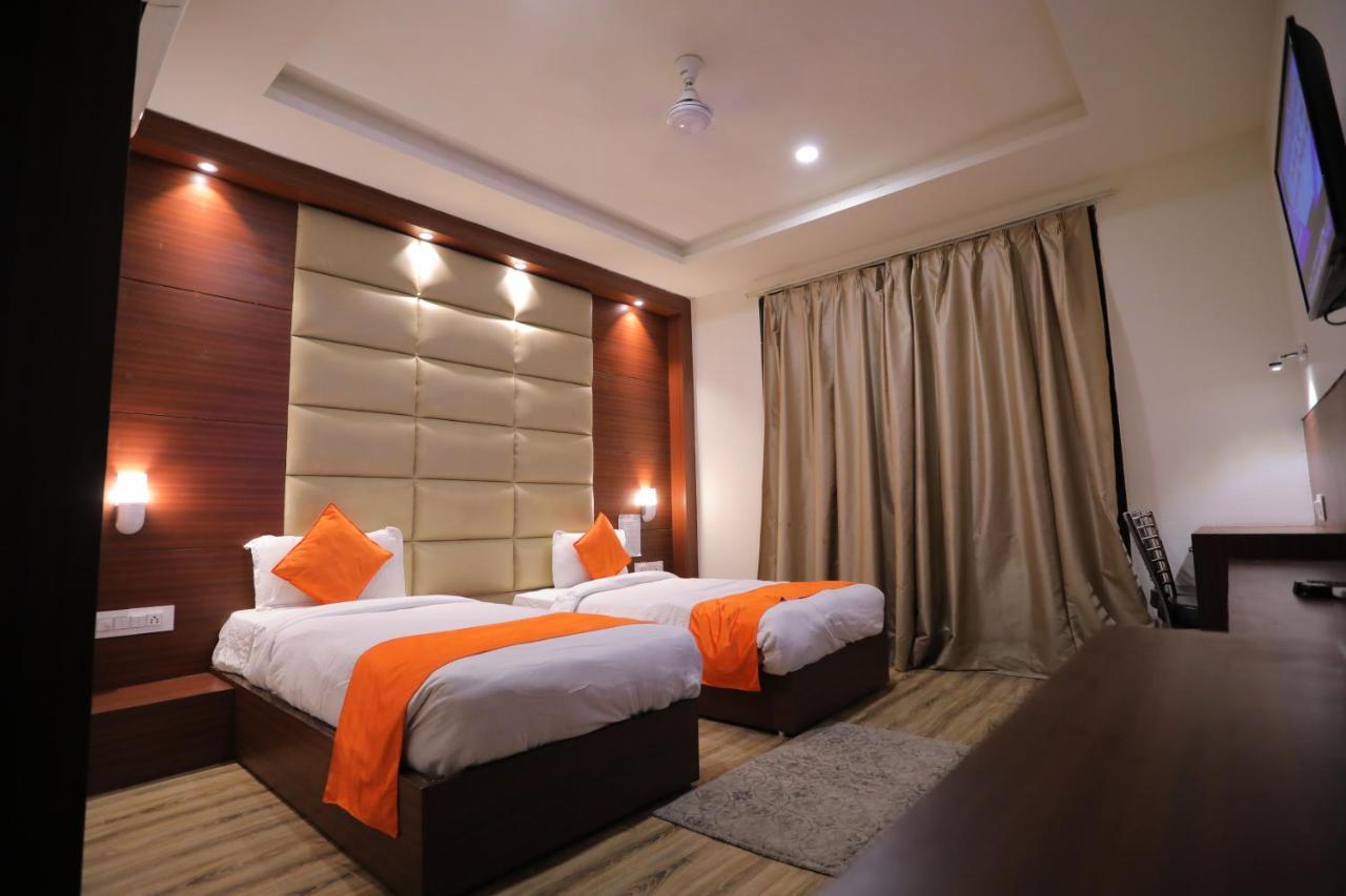 Hotel Marygold Agra  Esterno foto